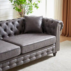 Divano a 3 posti Chesterfield 85.5 in tessuto tecnico con cuscini
