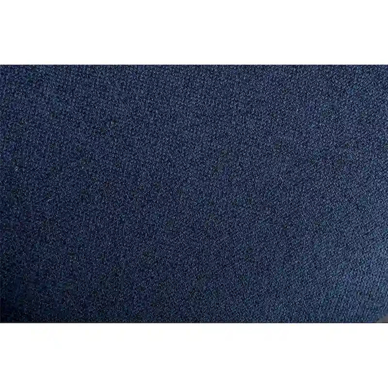 Poltrona a barilotto Accent, sedia da salotto con borchie e gambe in legno massiccio