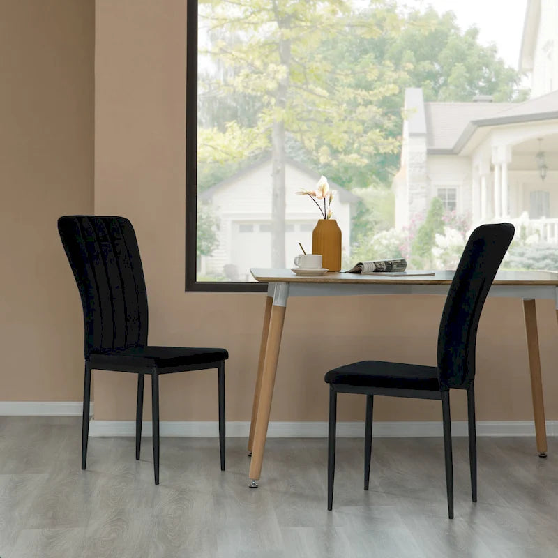 Sedia da pranzo imbottita in velluto trapuntato moderna e contemporanea