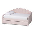 Divano letto queen size moderno e contemporaneo Timila in velluto rosa chiaro con letto estraibile