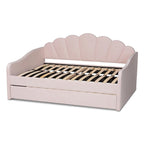 Divano letto queen size moderno e contemporaneo Timila in velluto rosa chiaro con letto estraibile