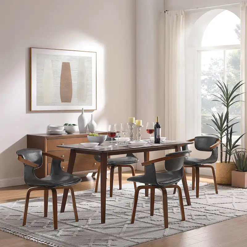 Set di 4 sedie girevoli in legno e similpelle