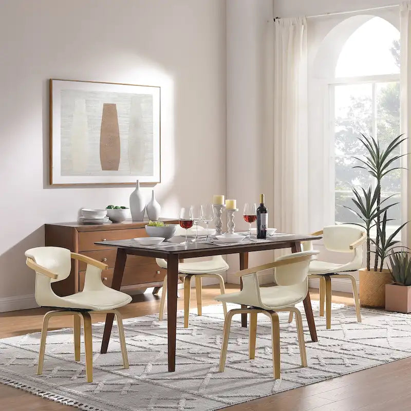 Set di 4 sedie girevoli in legno e similpelle