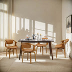 Set di 4 sedie girevoli in legno e similpelle