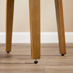 Set di 4 sedie girevoli in legno e similpelle
