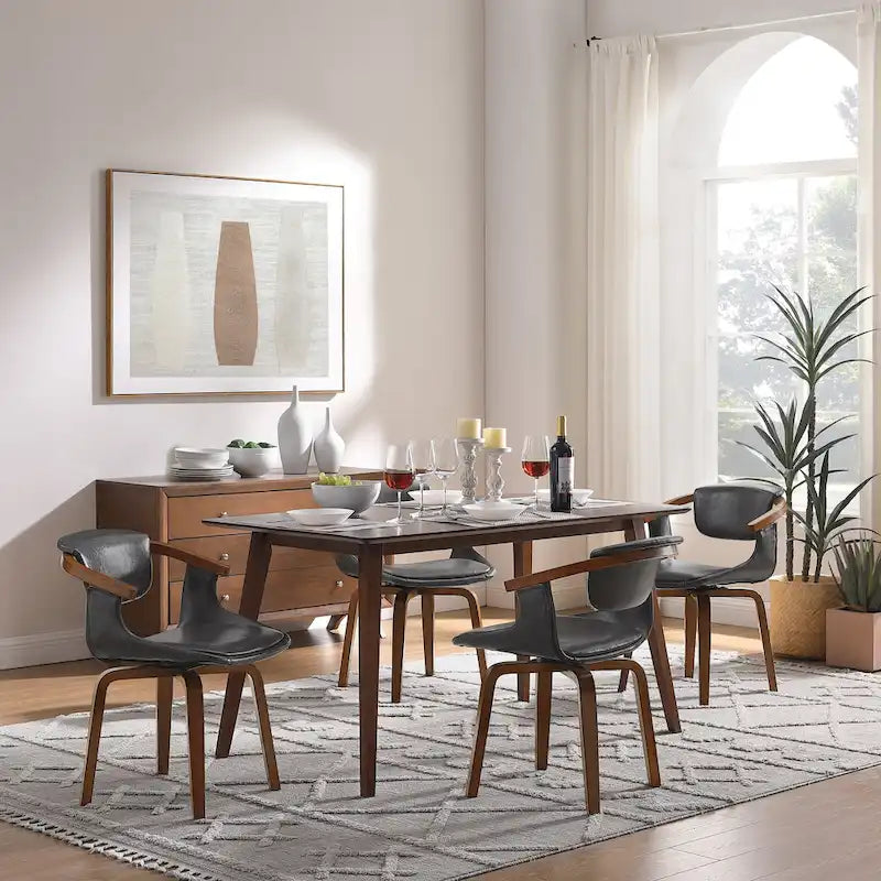 Set di 4 sedie girevoli in legno e similpelle
